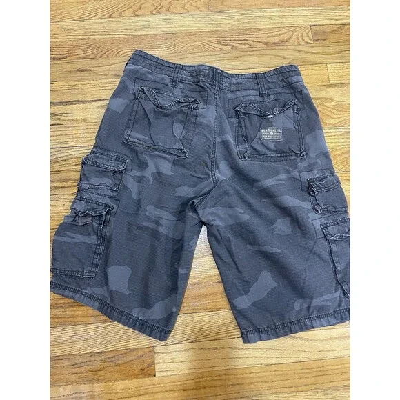 Ecko UNLTD cargo camouflage And Urban Pipeline shorts men Size 38 And W-34 - Picture 3 of 7